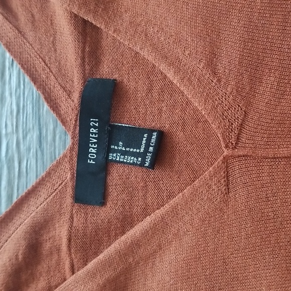 Forever 21 Off the Shoulder Light Brown Sweater Size Small - Picture 5 of 7